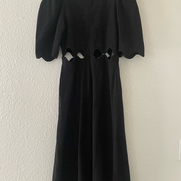 Sea New York NWT Leona Short Sleeve Cut Out Scalloped Midi Dress in Black Size 2 - Picture 5 of 5